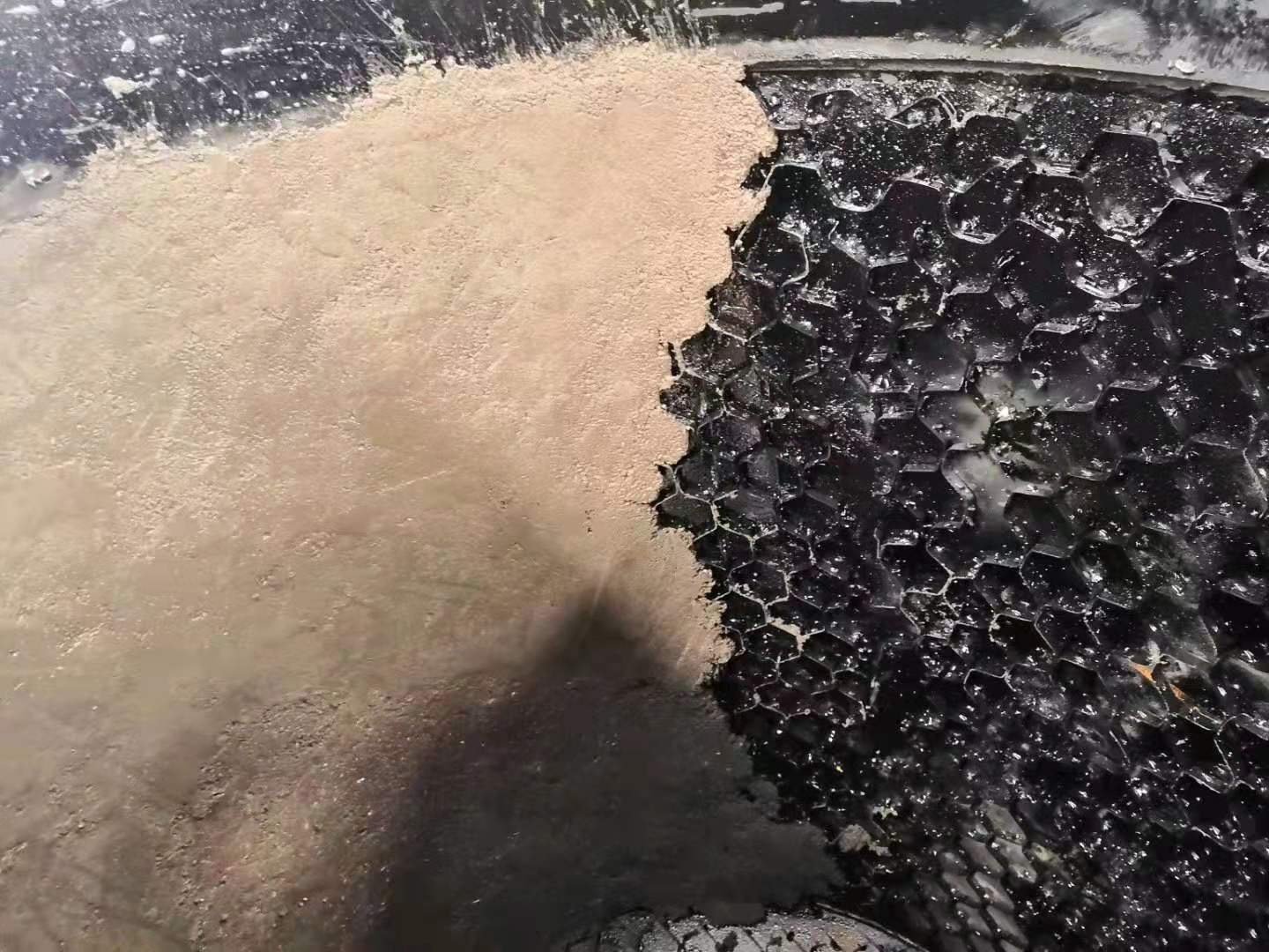 涂抹抗剝落耐磨陶瓷涂料 涂抹抗剝落耐磨陶瓷涂料